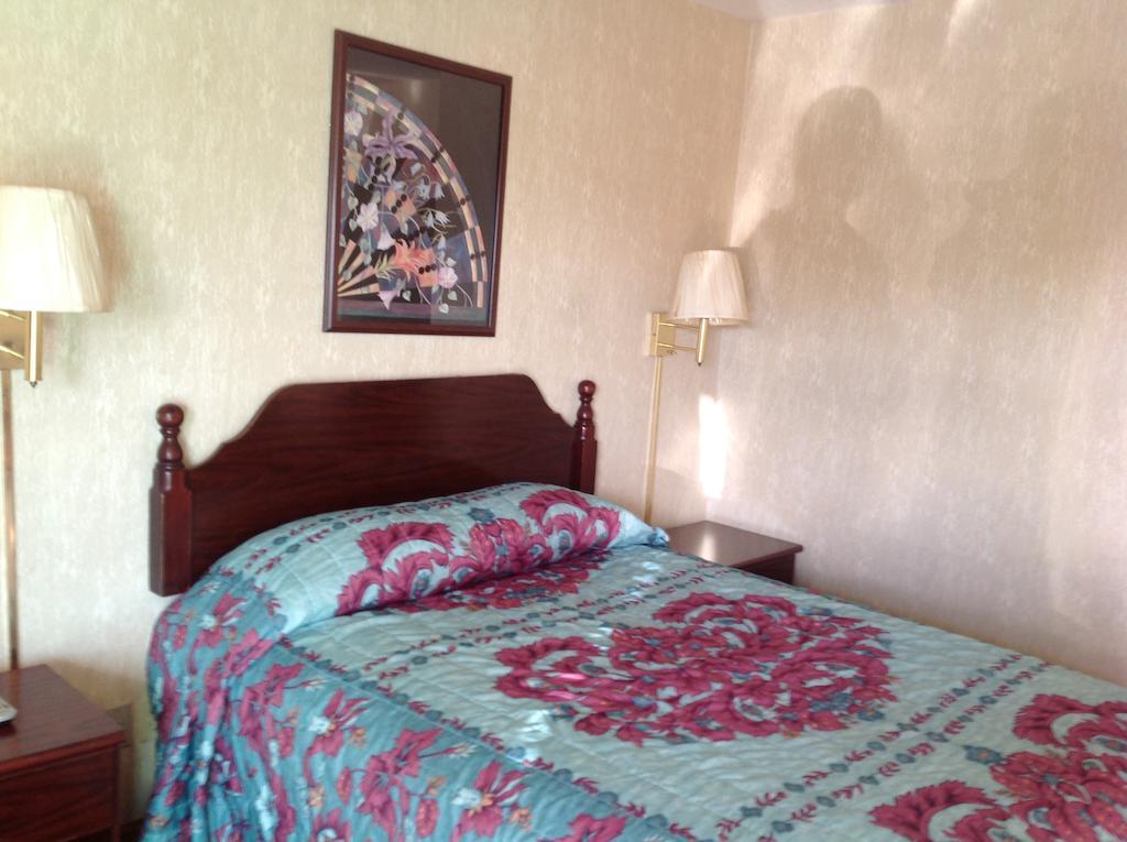 Budget Inn Hazelwood Rum bild